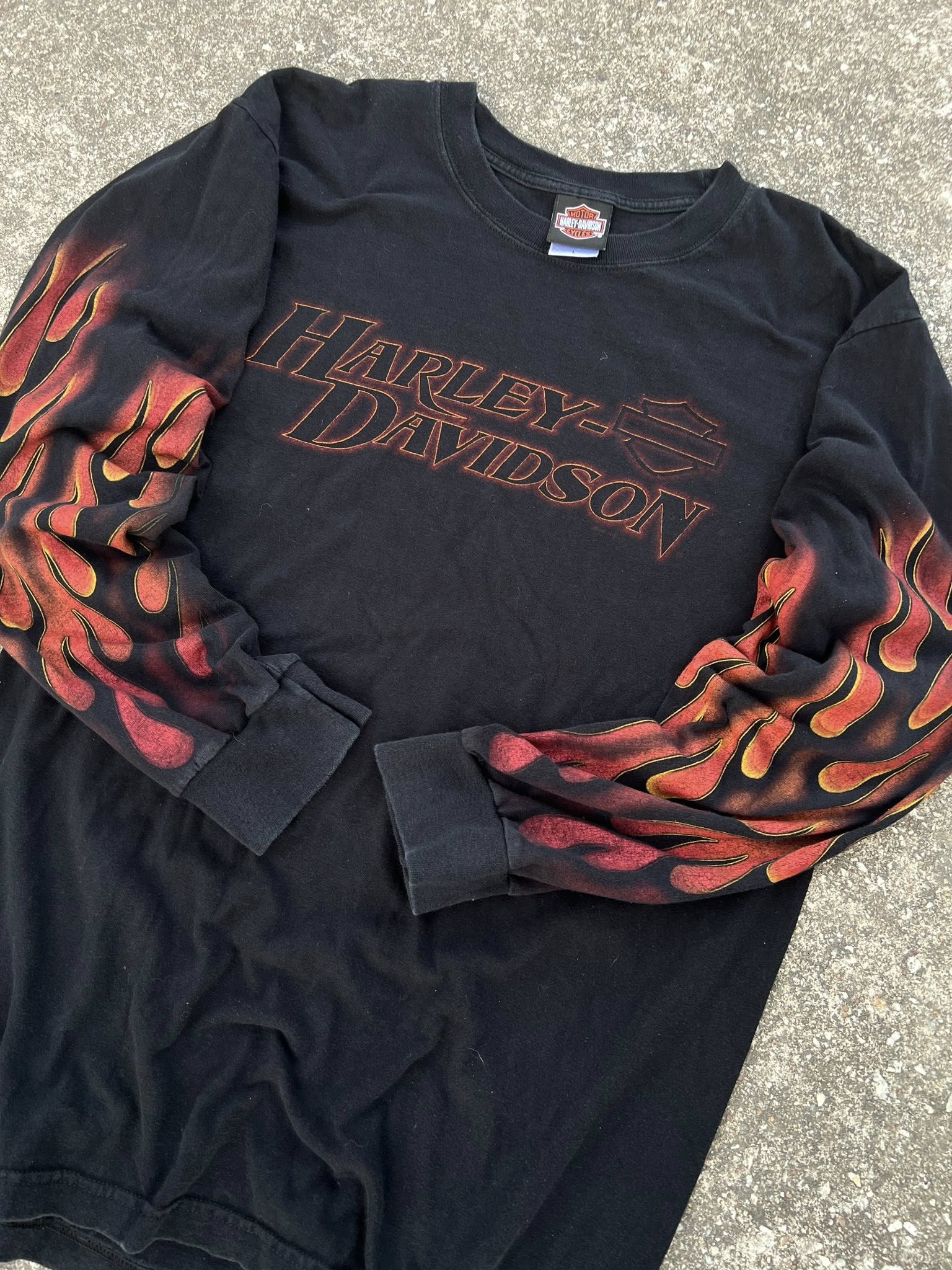 Long sleeves HD. 🔥🔥 ตอกปี 2004 H.D.