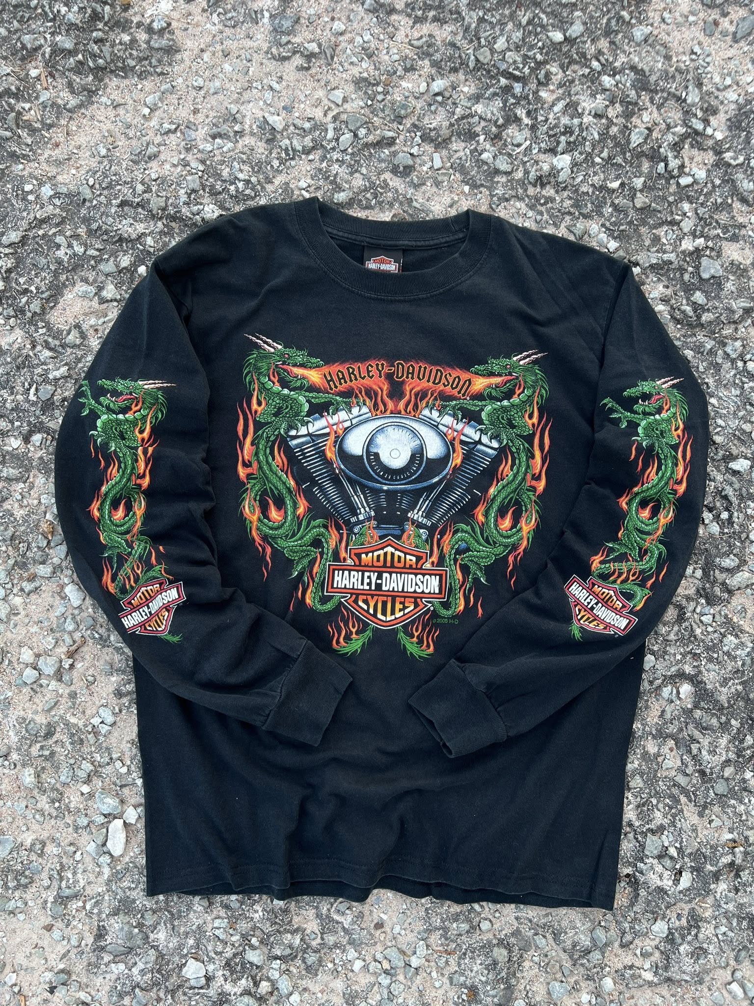 Long sleeves HD. 🔥🔥 ตอกปี 2005 H.D.